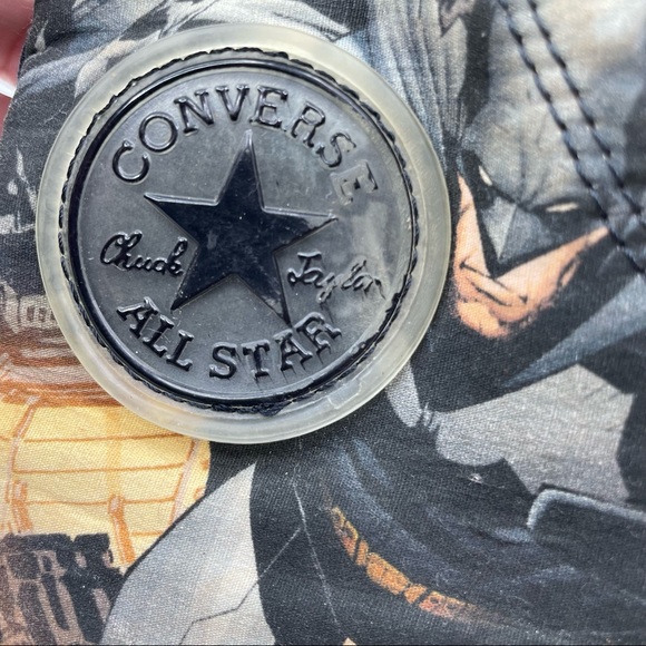 CONVERSE X DC COMICS Batman Bat Signal High Top Chuck Taylor Sneakers - Picture 11 of 15